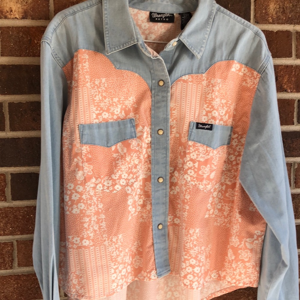 Wrangler RETRO Chambray Denim Button down Western Peach Shirt L